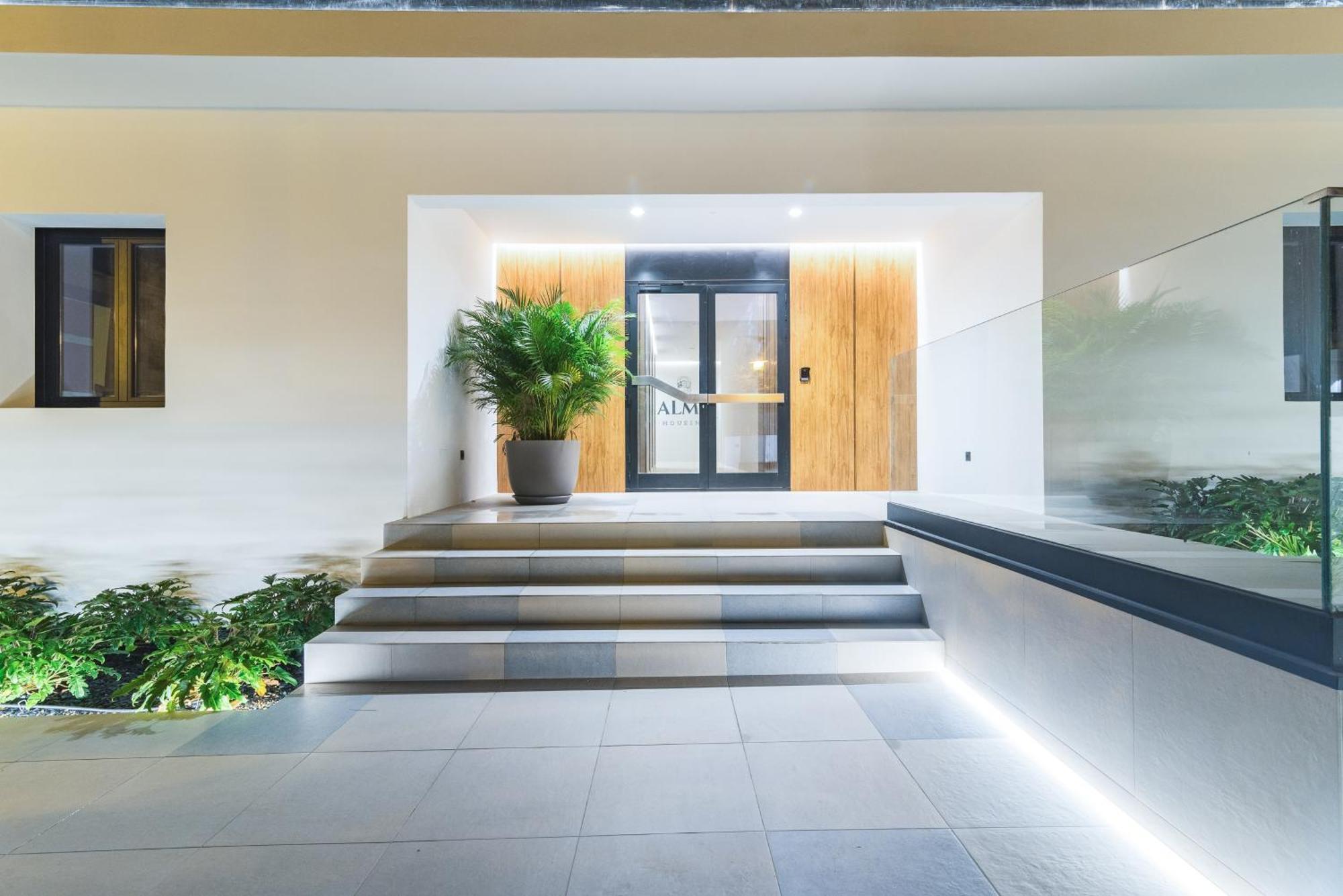La Vega De Ciudad Jardin Suites Лас-Пальмас-де-Гран-Канарія Екстер'єр фото